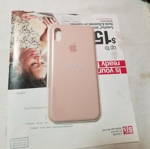 iPhone xs maxx silicon case pink